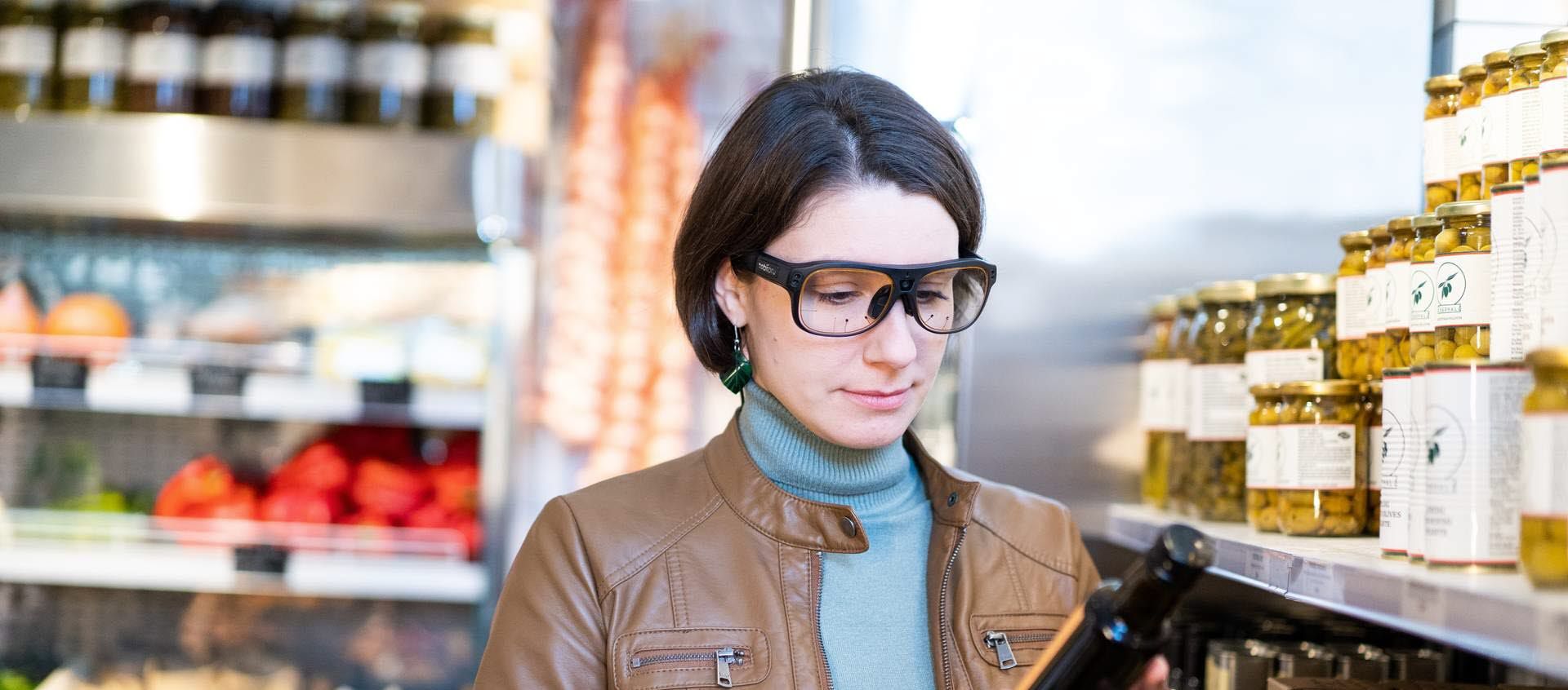 Shopping in a store wearing Tobii Pro Glasses 3