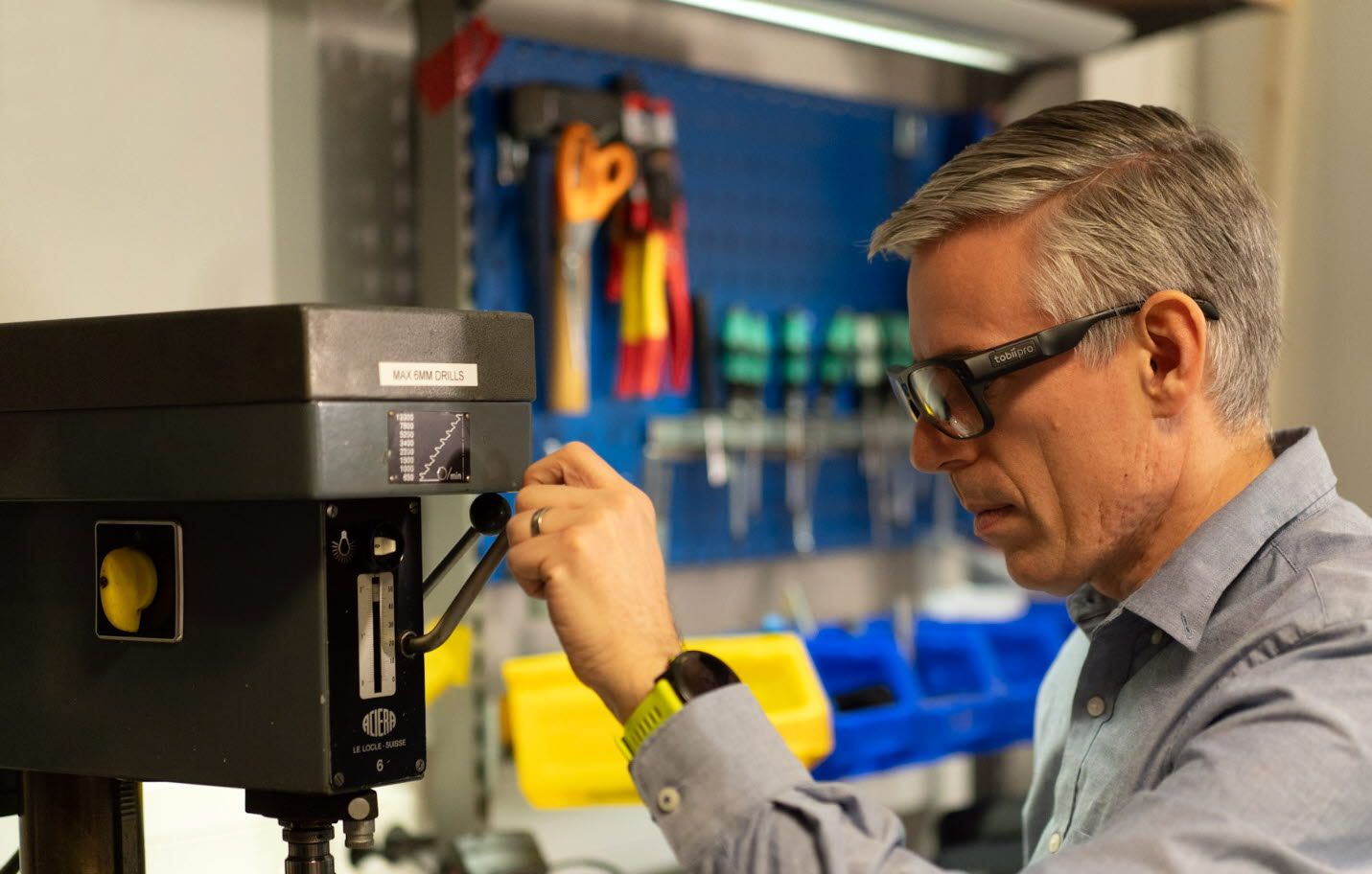 Man working using Tobii Pro Glasses 3